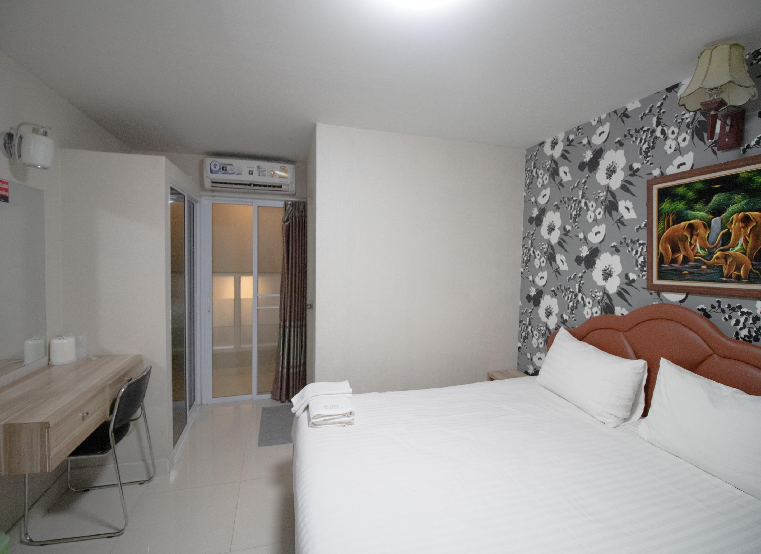 Kun Hotel Nakhon Ratchasima Bagian luar foto